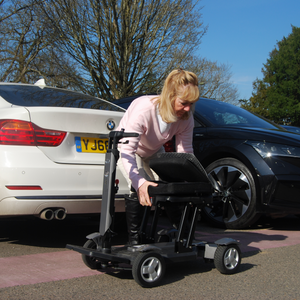 AXIS - 4-Wheel-Steer Folding Mobility Scooter